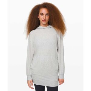 Lululemon Seek Stillness Hoodie in Heathered Core Ultra Light Grey M/L